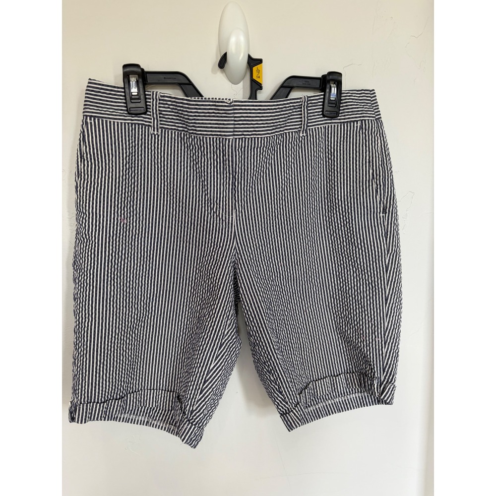 Ann Taylor Devin Fit Seersucker Shorts Womens 10 Navy Blue White Striped Cuffed